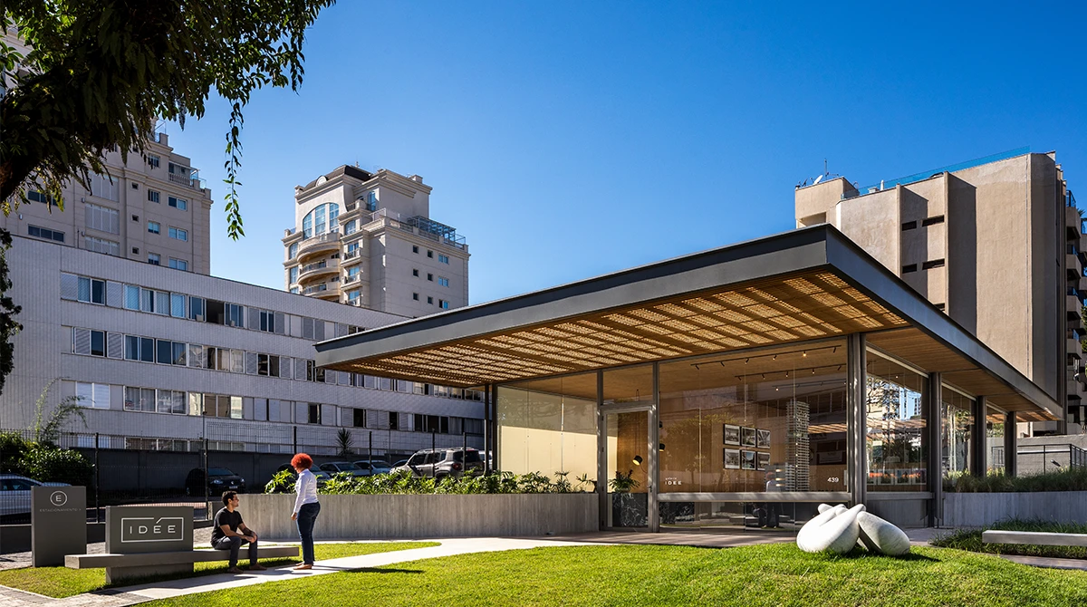 Galeria IDEE reúne arte, design e arquitetura em Curitiba